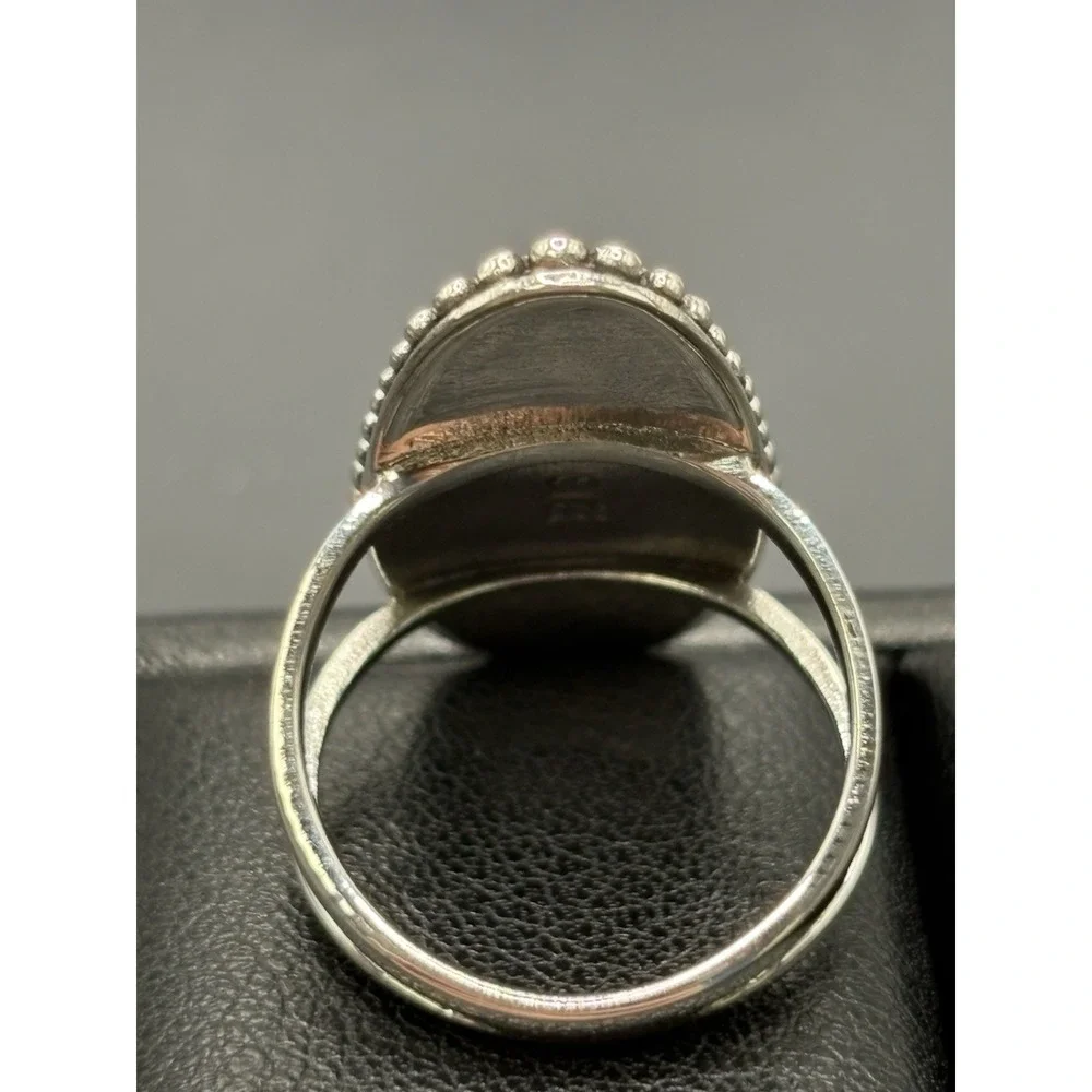 New Condition Sterling Silver Onyx Oblong Ring Size 7 E6